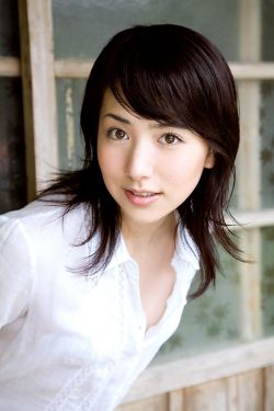 《漂亮的女邻居3》中文翻译